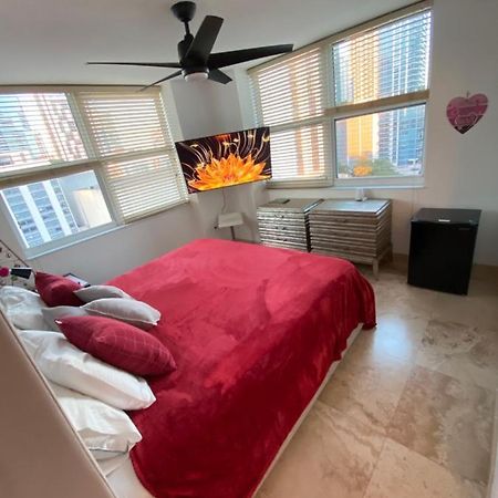 Comfortable Room In The Brickell City Center Area ไมอามี ภายนอก รูปภาพ