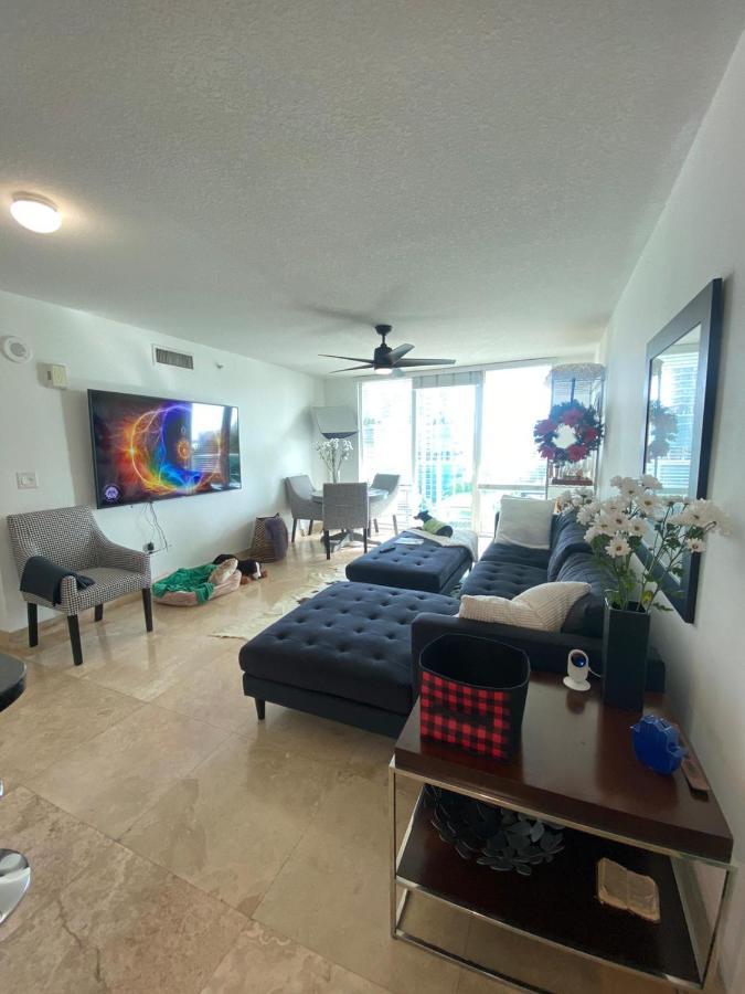 Comfortable Room In The Brickell City Center Area ไมอามี ภายนอก รูปภาพ