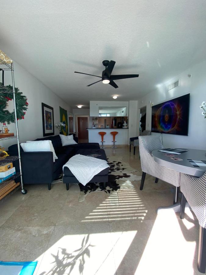 Comfortable Room In The Brickell City Center Area ไมอามี ภายนอก รูปภาพ