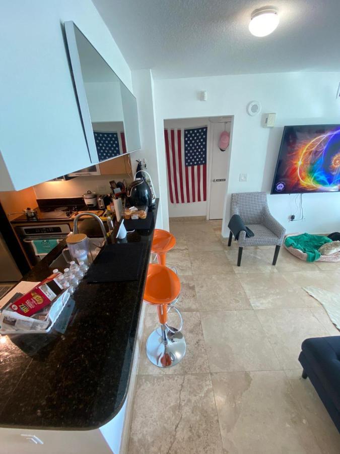 Comfortable Room In The Brickell City Center Area ไมอามี ภายนอก รูปภาพ