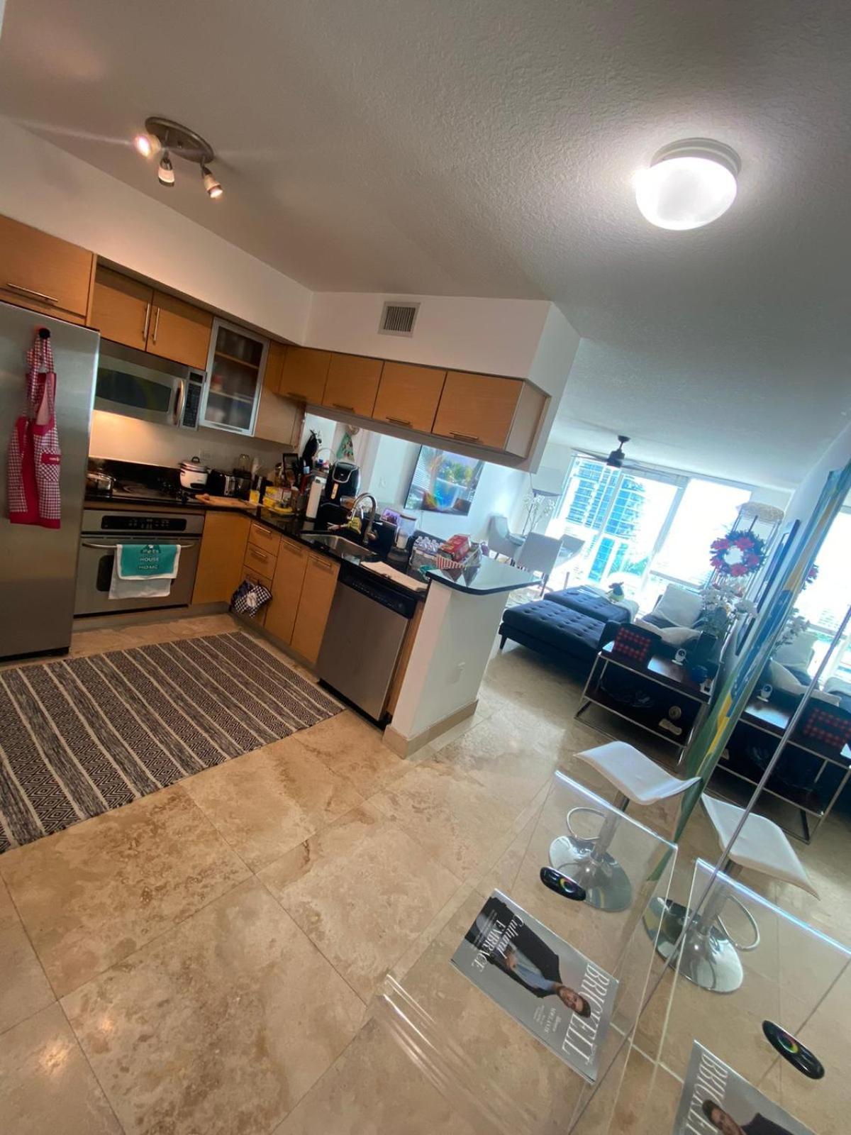 Comfortable Room In The Brickell City Center Area ไมอามี ภายนอก รูปภาพ