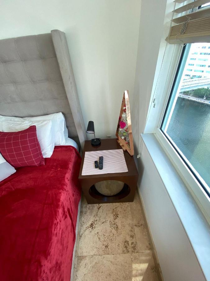 Comfortable Room In The Brickell City Center Area ไมอามี ภายนอก รูปภาพ